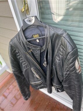 Vintage Black Leather Motorcycle Jacket - Men's